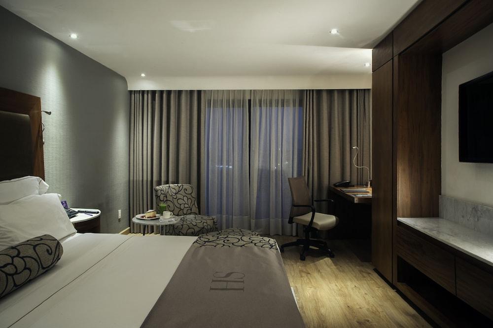 Hs Hotsson Hotel Леон Экстерьер фото