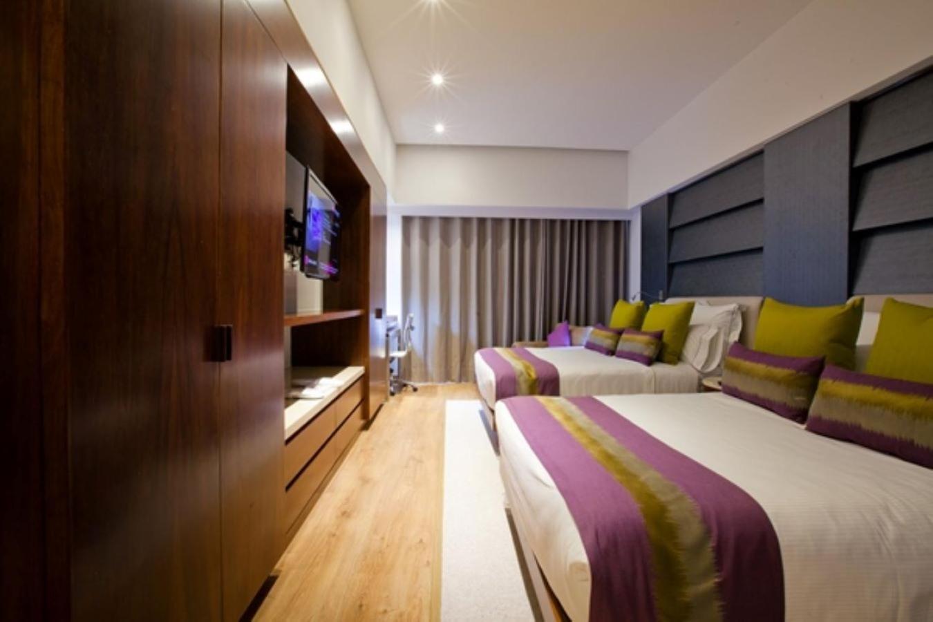 Hs Hotsson Hotel Леон Экстерьер фото