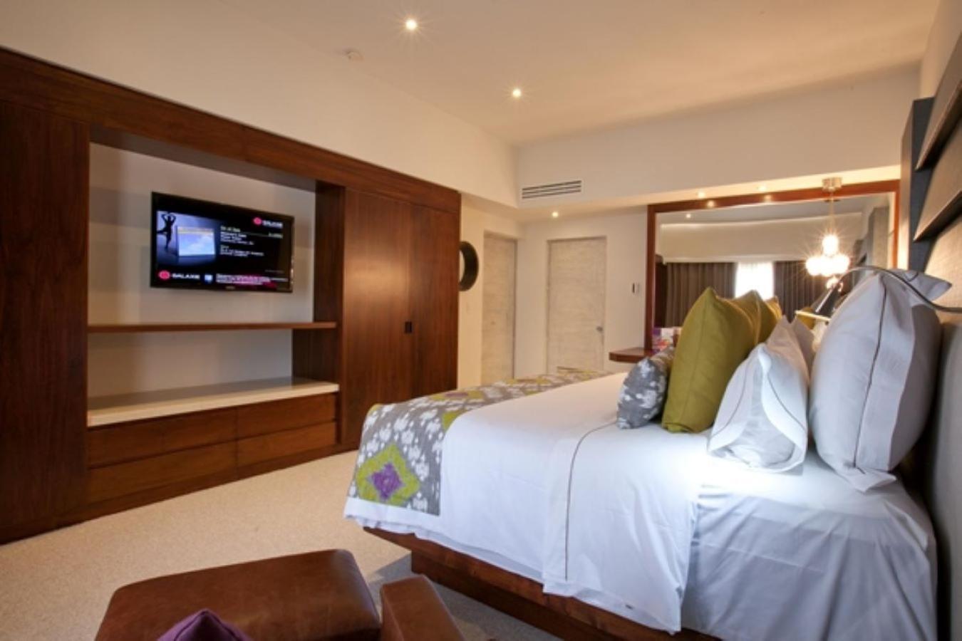 Hs Hotsson Hotel Леон Экстерьер фото