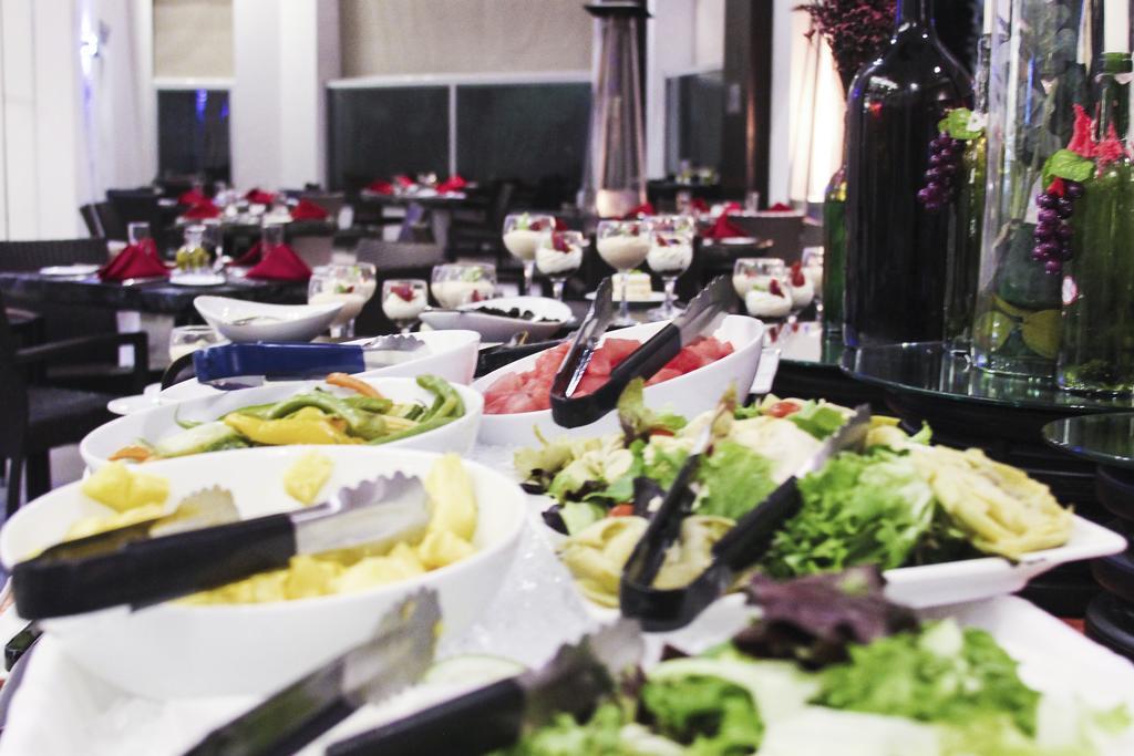 Hs Hotsson Hotel Леон Экстерьер фото