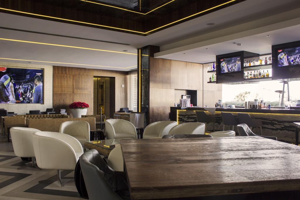 Hs Hotsson Hotel Леон Экстерьер фото