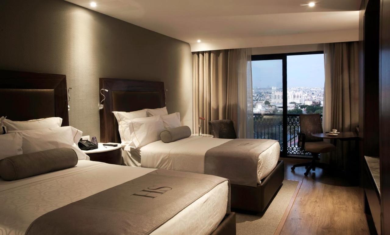 Hs Hotsson Hotel Леон Экстерьер фото